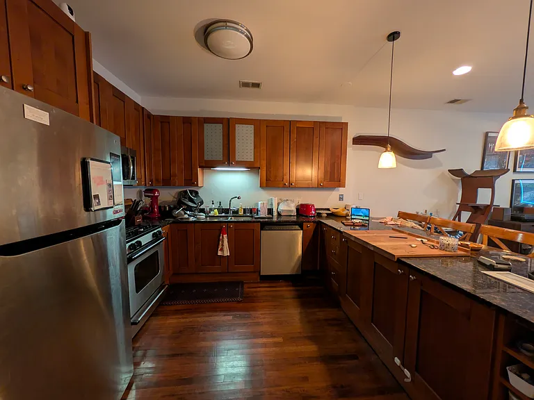521 N Racine Ave #2 — Photo 12