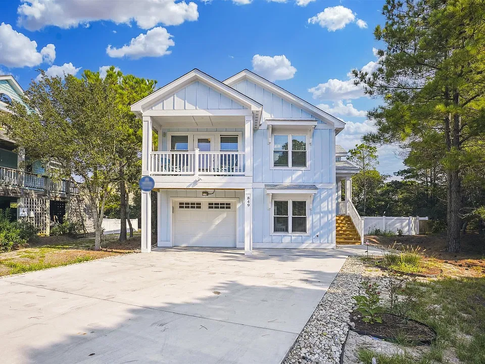 849 Seadrift Ct