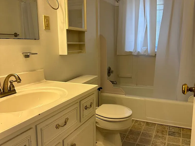 22 Peyton St — Photo 7