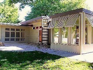 1st image of 198 W Sweeney Blvd