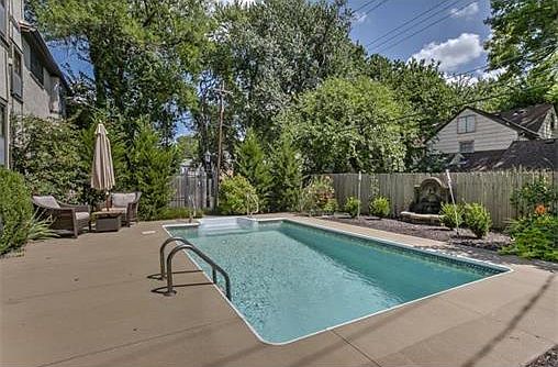 Salt Water Pool