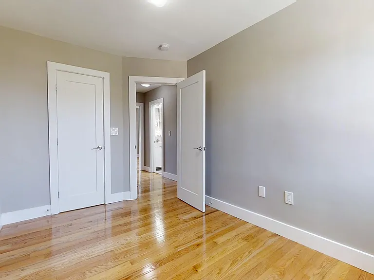12 Hawaii Ave NE — Photo 18