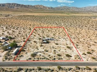 10313 E Lake Rd, Cantil, CA 93519