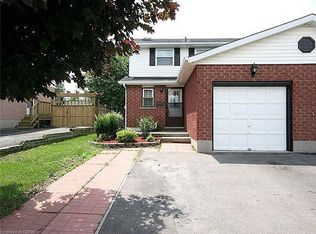 1003 Elgin St N, Cambridge, ON N1R8J4