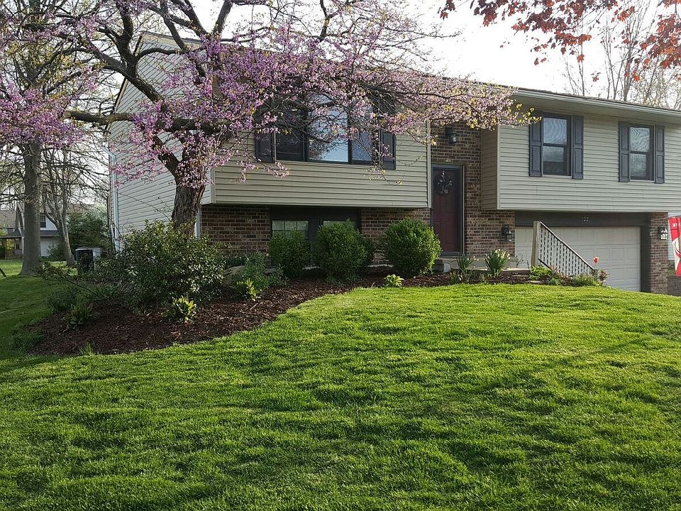 1st image of 122 Woodbridge Pl