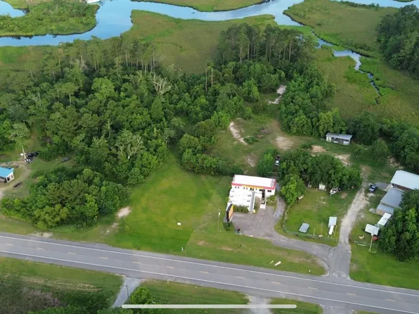 16481 Us Highway 90, Pearlington, MS 39572