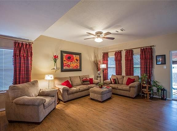 4th image of 7317 Gillon Dr