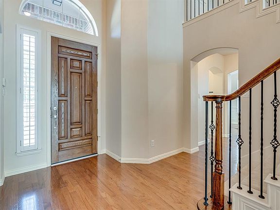 3rd image of 1205 Runford Ct