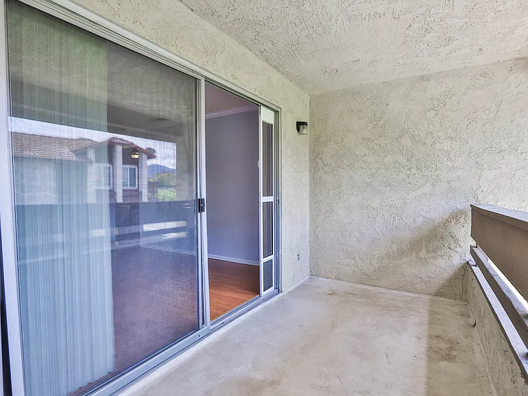 1300 Brentwood Cir #D — Photo 12