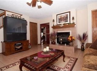 70456 Elkhart Rd, Edwardsburg, MI 49112