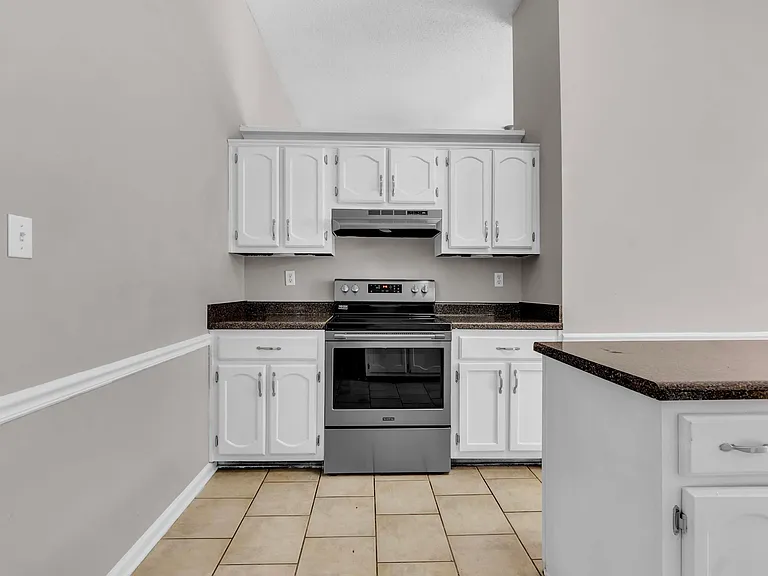 1341 Milestone Cir — Photo 10