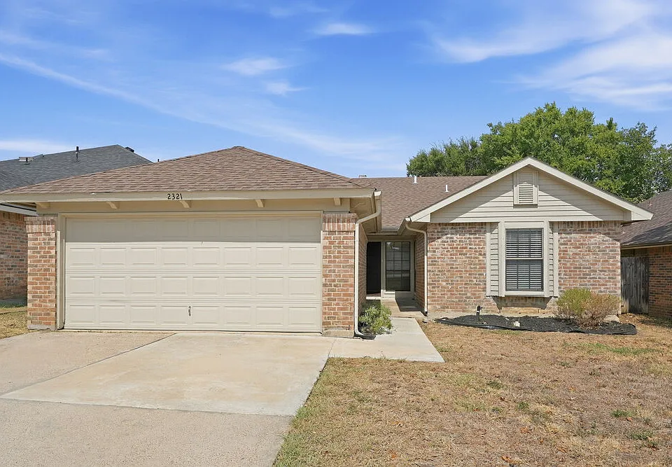2321 Clareton Dr