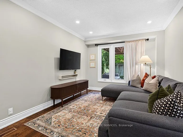 2354 Marine Dr — Photo 7