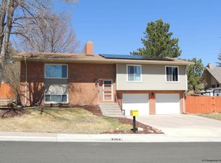 910 Ponderosa Rd, Cheyenne, WY 82009