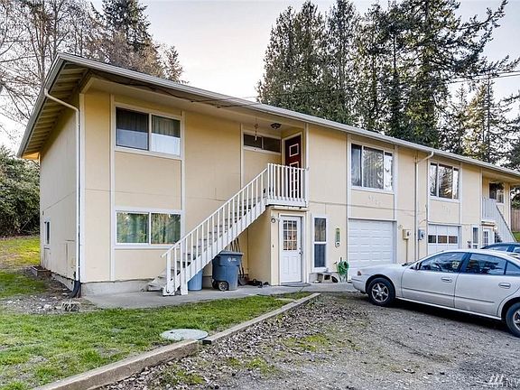 2nd image of 4201 To 4203 72nd St E