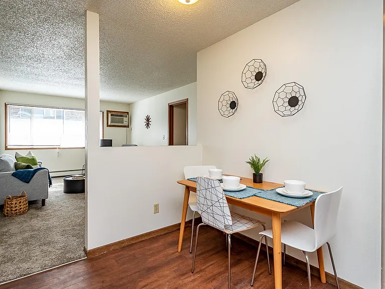629 S Johnson St #9 — Photo 6
