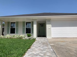 1030 Papworth Ave, Metairie, LA 70005