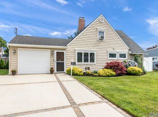 35 Sheep Ln, Levittown, NY 11756