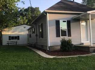 403 W Chestnut St, Percy, IL 62272