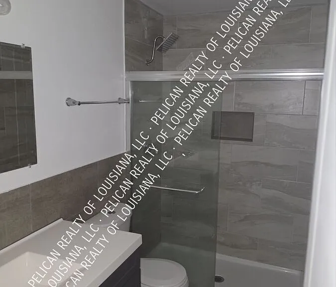 528 Grovewood Dr — Photo 14