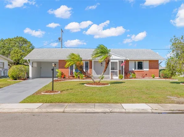 1220 Valley Forge Blvd, Sun City Center, FL 33573
