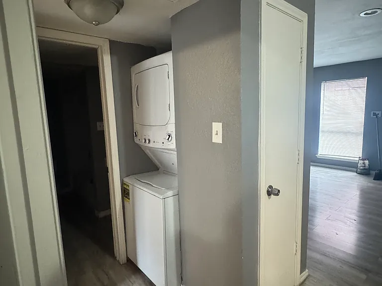 9827 Walnut St #N108 — Photo 7