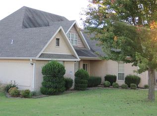 1718 W Berkeley Ave, Rogers, AR 72758