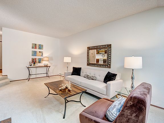 5th image of 4121 145th Ave NE #F4