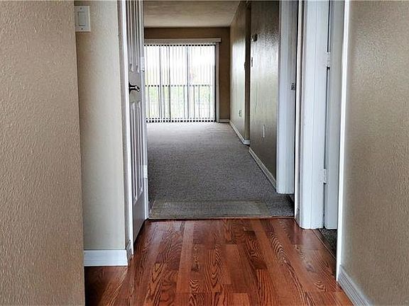 4th image of 14459 River Beach Dr APT B113