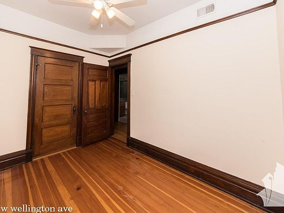 5th image of 851 W Wellington Ave #524