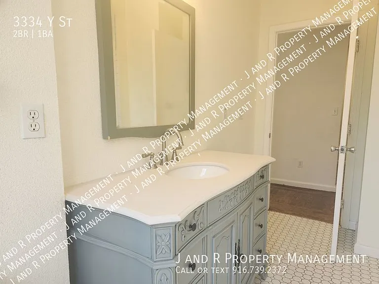 3334 Y St — Photo 14