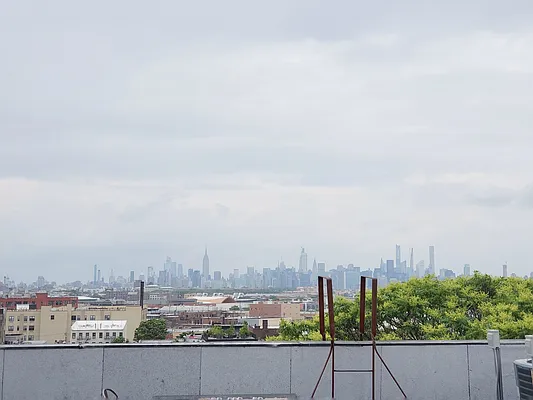 Rented by Rentall Group Inc | media 7