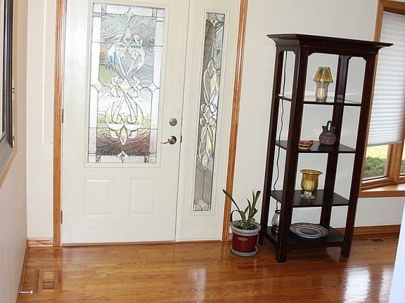 5th image of 13301 S Laramie Ave