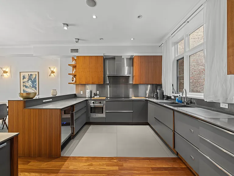 47 Irving Pl #1A — Photo 15