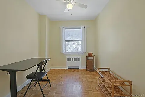 1988 Powell Ave #1 — Photo 1