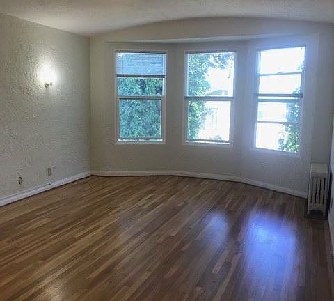 4th image of 860 24th Ave APT 7