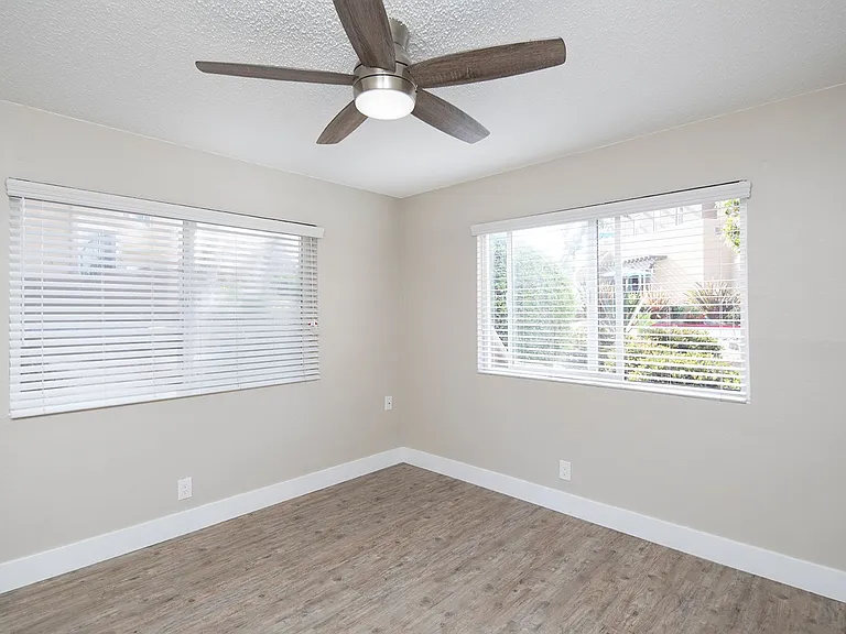 Villas at Carlsbad — Photo 20