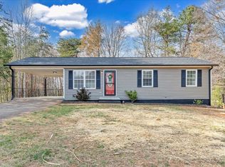 655 Flamingo Rd, Bassett, VA 24055