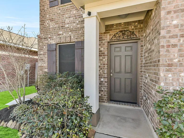 13534 Wembley Heights Dr — Photo 4