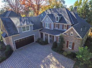 111 Creek Dr, Sewickley, PA