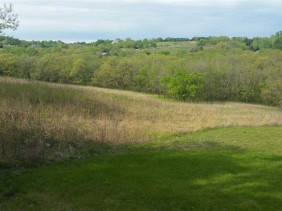 3rd image of 4869 Tall Grass