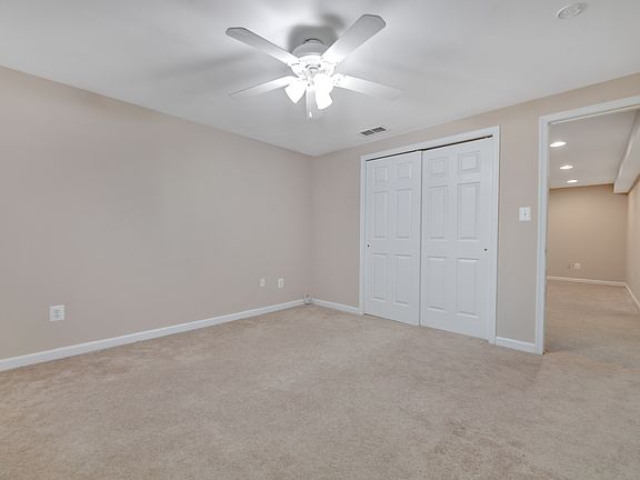 5th image of 2540 Kirklyn St