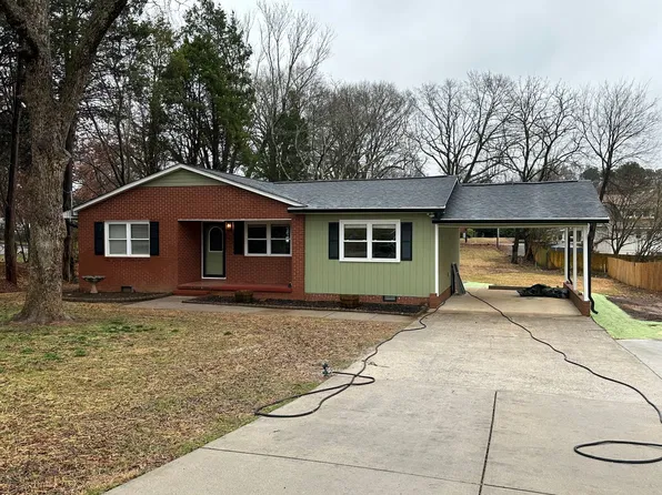 260 Klutz St, Troutman, NC 28166