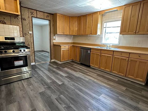 5th image of 8148 N McLaws Ave
