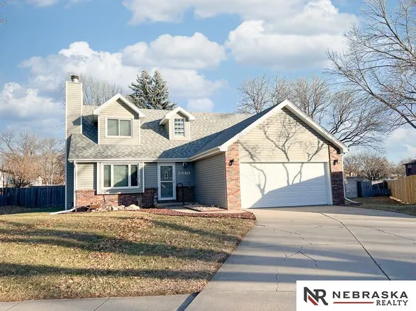 5440 Sugarberry Ct, Lincoln, NE 68516