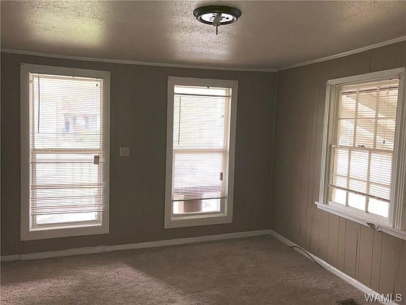 4th image of 4410 Vassie Dr