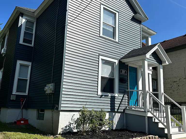 127 Henderson St #1 — Photo 57
