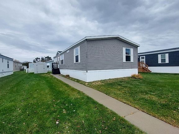 2nd image of 20769 Seneca Dr #80