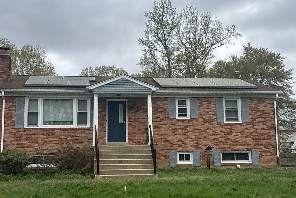 1st image of 1006 Spruce St