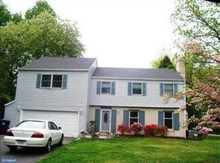 792 Contention Ln, Berwyn, PA 19312